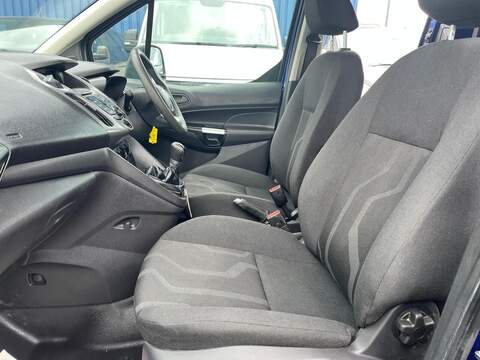 Ford Transit Connect TDCi 220 Trend - U15112