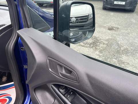 Ford Transit Connect TDCi 220 Trend - U15112