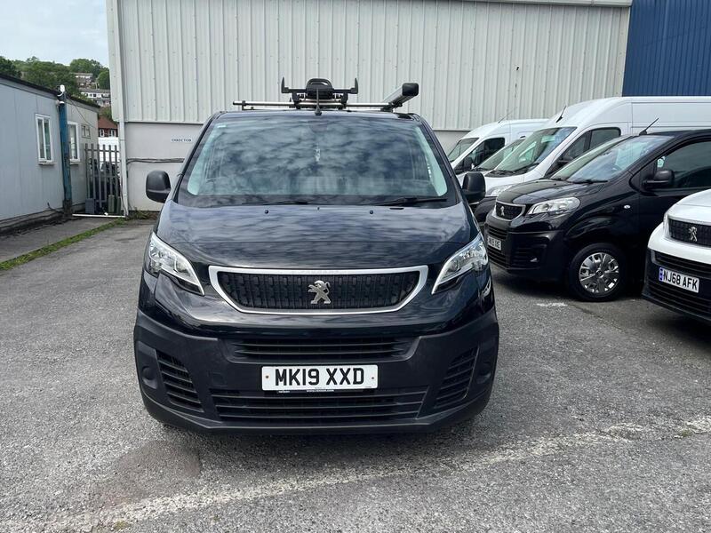 Peugeot Expert BlueHDi 1200 Professional - U15117