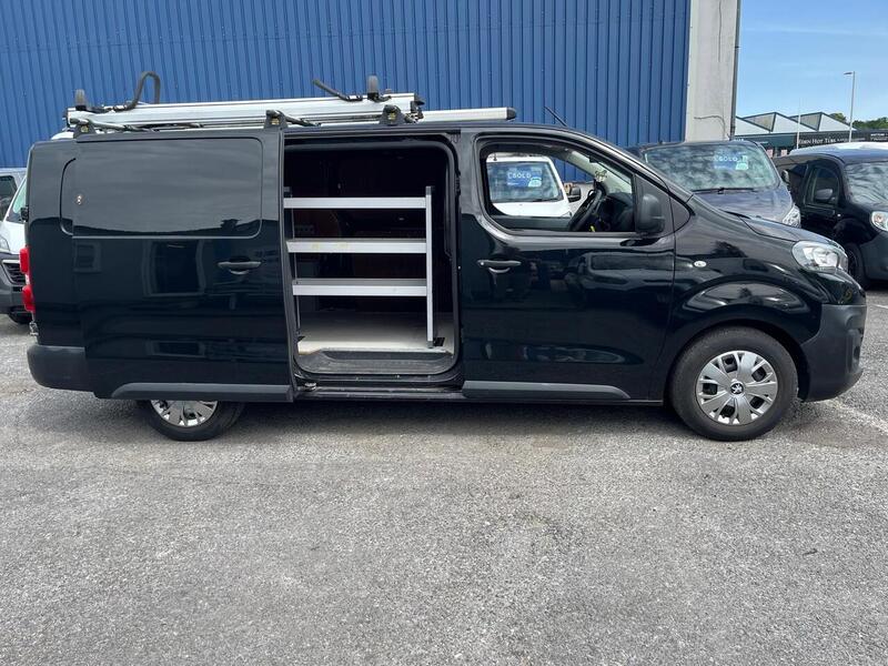 Peugeot Expert BlueHDi 1200 Professional - U15117