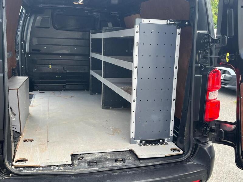 Peugeot Expert BlueHDi 1200 Professional - U15117