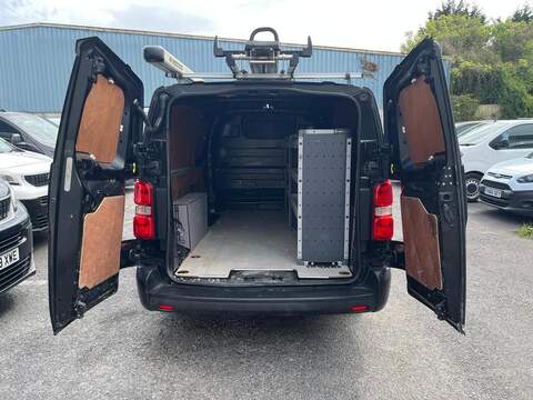 Peugeot Expert BlueHDi 1200 Professional - U15117