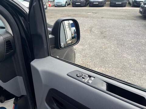 Peugeot Expert BlueHDi 1200 Professional - U15117