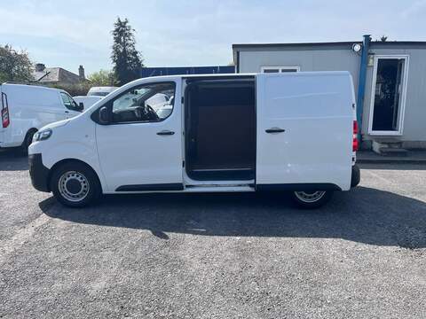 Citroen Dispatch BlueHDi 1000 Enterprise M - U15122