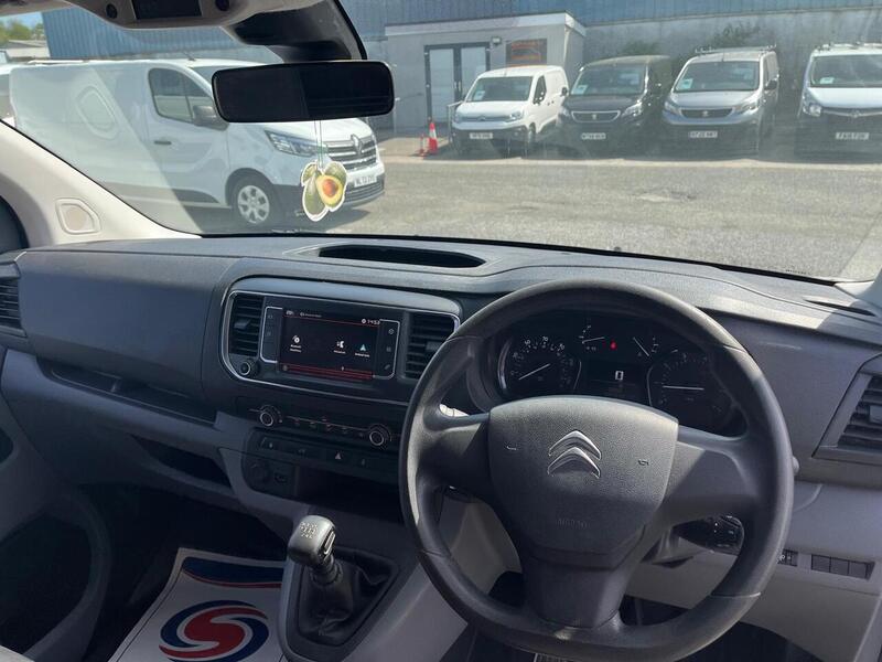 Citroen Dispatch BlueHDi 1000 Enterprise M - U15122