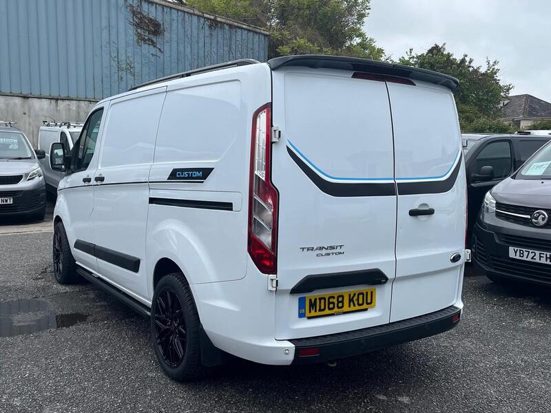Ford Transit Custom 320 EcoBlue Trend - U15123
