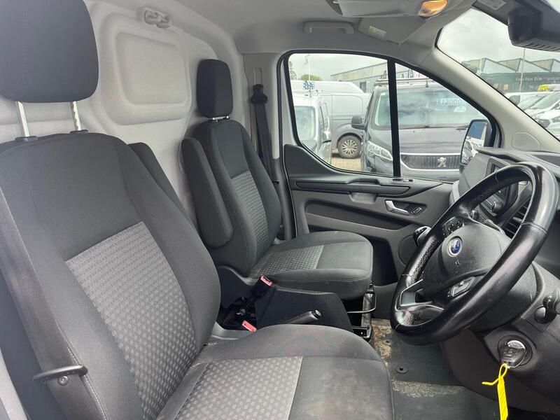 Ford Transit Custom 320 EcoBlue Trend - U15123