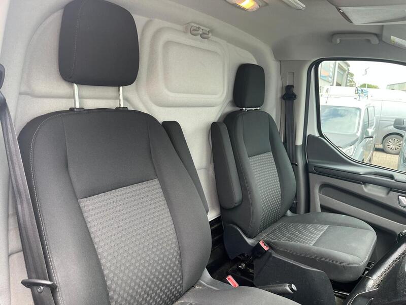 Ford Transit Custom 320 EcoBlue Trend - U15123