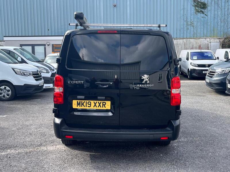 Peugeot Expert BlueHDi 1200 Professional - U15129