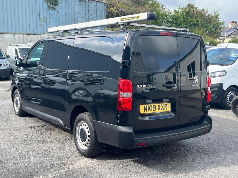 Peugeot Expert BlueHDi 1200 Professional - U15129