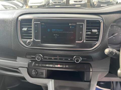 Peugeot Expert BlueHDi 1200 Professional - U15129
