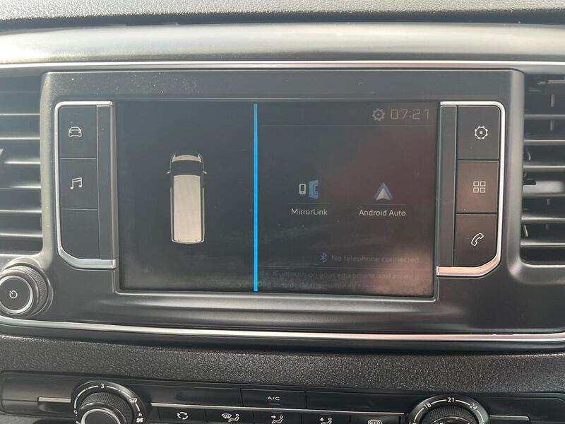Peugeot Expert BlueHDi 1200 Professional - U15129