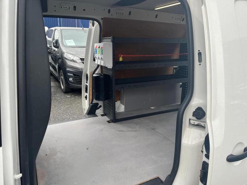 Volkswagen Caddy Maxi TDI C20 Startline - U15138