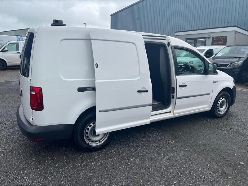 Volkswagen Caddy Maxi TDI C20 Startline - U15138