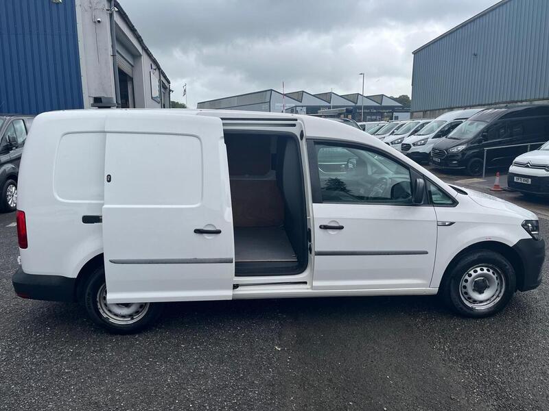 Volkswagen Caddy Maxi TDI C20 Startline - U15138