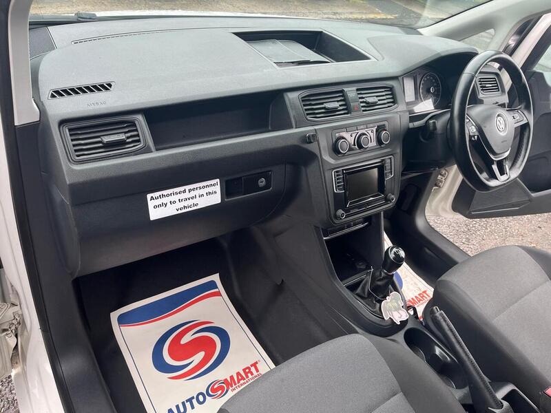 Volkswagen Caddy Maxi TDI C20 Startline - U15138