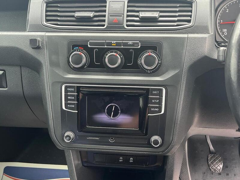 Volkswagen Caddy Maxi TDI C20 Startline - U15138