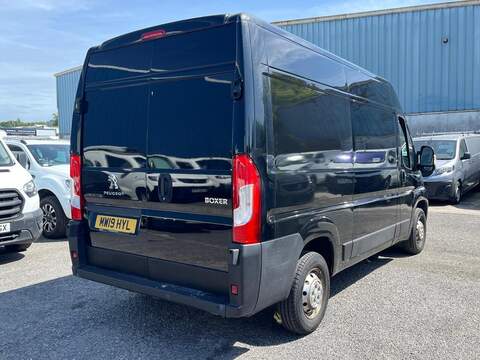 Peugeot Boxer BlueHDi 335 Professional - U15139