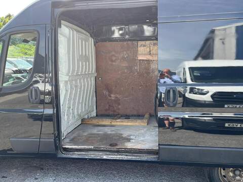 Peugeot Boxer BlueHDi 335 Professional - U15139