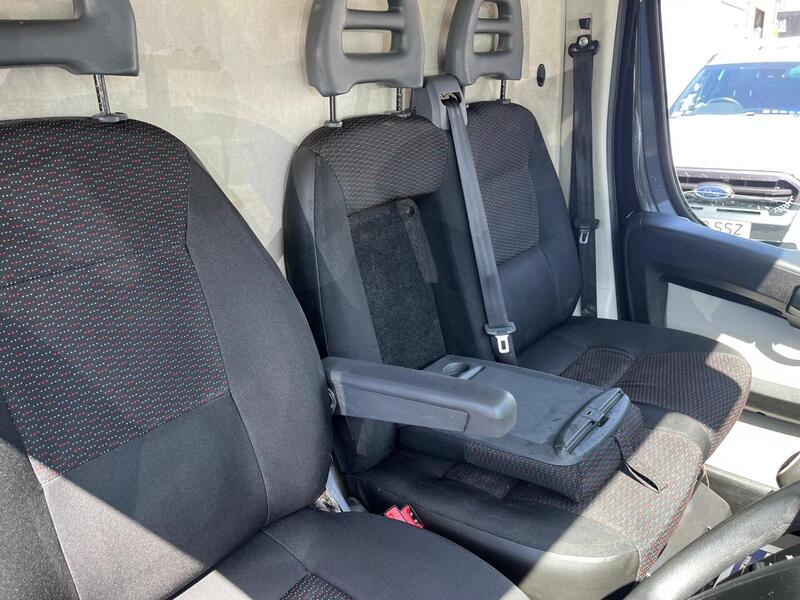 Peugeot Boxer BlueHDi 335 Professional - U15139