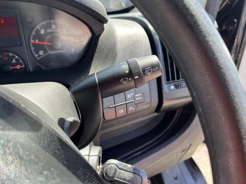 Peugeot Boxer BlueHDi 335 Professional - U15139