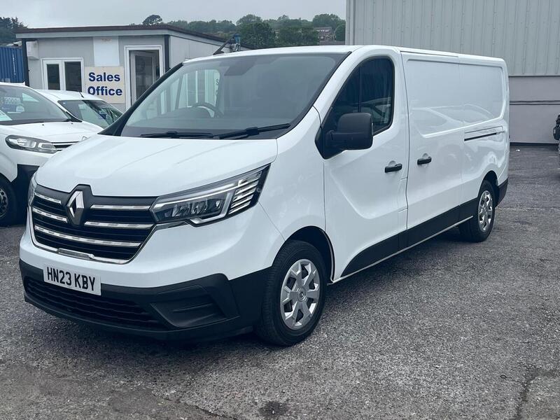 Renault Trafic dCi Blue LL30 Business+ - U15140