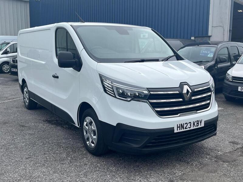Renault Trafic dCi Blue LL30 Business+ - U15140