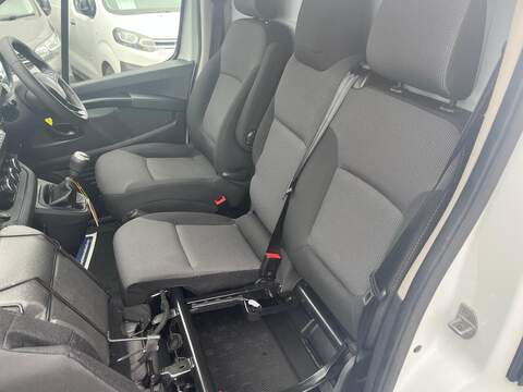 Renault Trafic dCi Blue LL30 Business+ - U15140