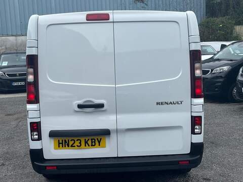 Renault Trafic dCi Blue LL30 Business+ - U15140