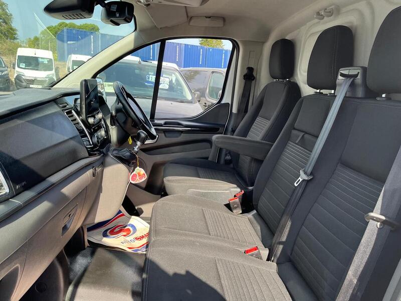 Ford Transit Custom 300 EcoBlue Limited - U15142