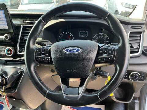 Ford Transit Custom 300 EcoBlue Limited - U15142