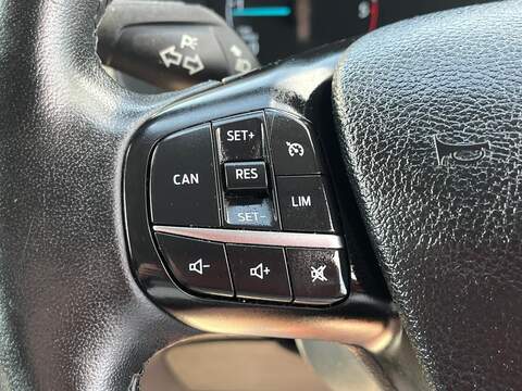 Ford Transit Custom 300 EcoBlue Limited - U15142