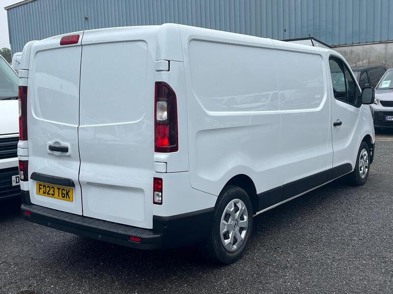 Renault Trafic dCi Blue LL30 Advance - U15144