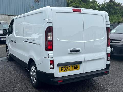 Renault Trafic dCi Blue LL30 Advance - U15144