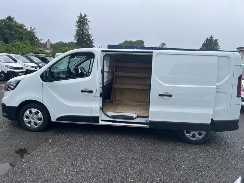 Renault Trafic dCi Blue LL30 Advance - U15144