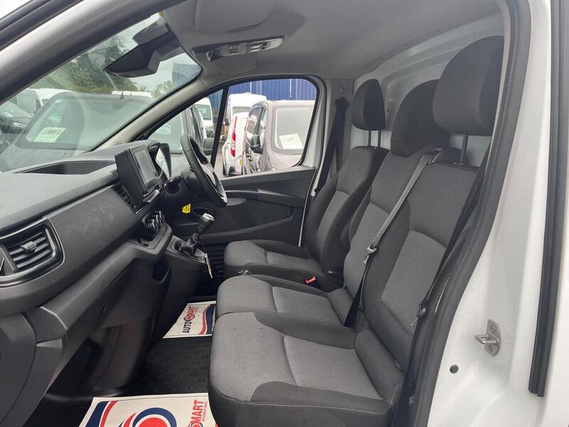Renault Trafic dCi Blue LL30 Advance - U15144