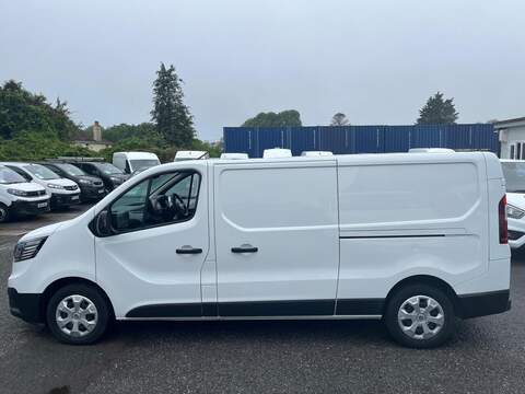Renault Trafic dCi Blue LL30 Advance - U15144