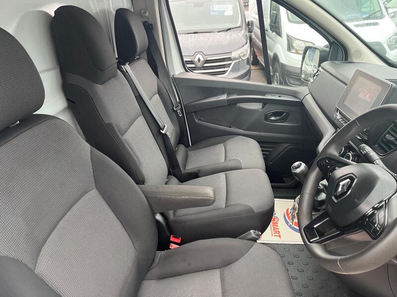 Renault Trafic dCi Blue LL30 Advance - U15144