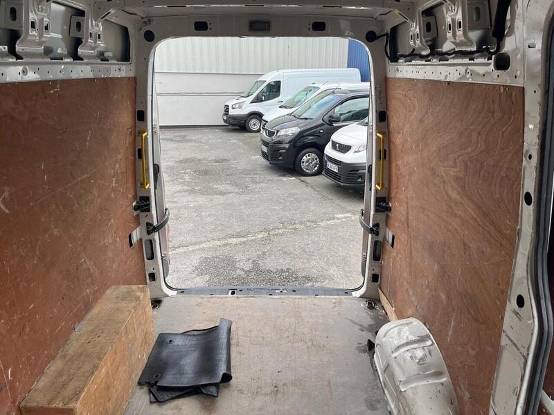 Volkswagen Crafter TDI CR35 Trendline - U15146