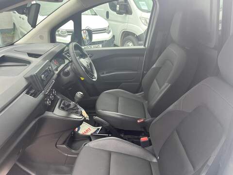 Renault Kangoo dCi Blue ENERGY ML19 Start - U15150
