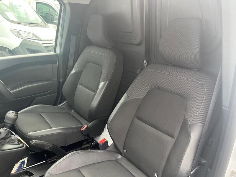 Renault Kangoo dCi Blue ENERGY ML19 Start - U15150