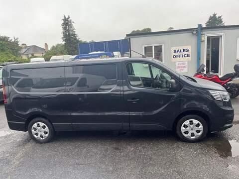 Renault Trafic dCi Blue LL30 Business+ - U15151