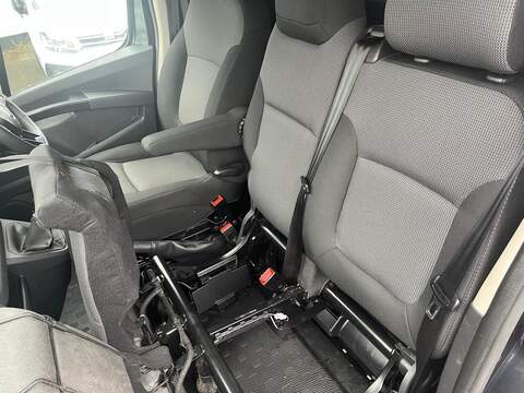 Renault Trafic dCi Blue LL30 Business+ - U15151