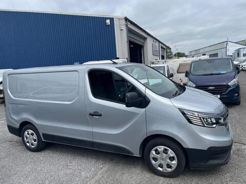 Renault Trafic dCi Blue SL28 Business+ - U15152