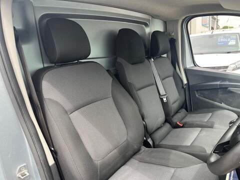 Renault Trafic dCi Blue SL28 Business+ - U15152