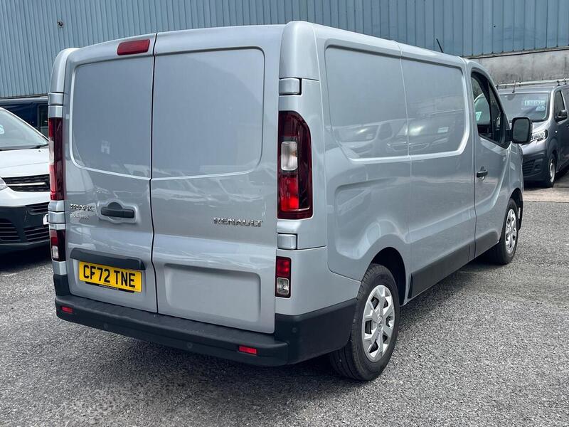 Renault Trafic dCi Blue SL28 Business+ - U15152