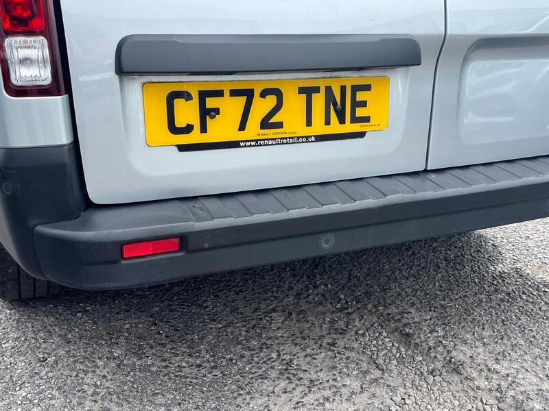 Renault Trafic dCi Blue SL28 Business+ - U15152