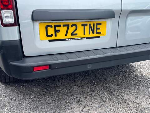 Renault Trafic dCi Blue SL28 Business+ - U15152