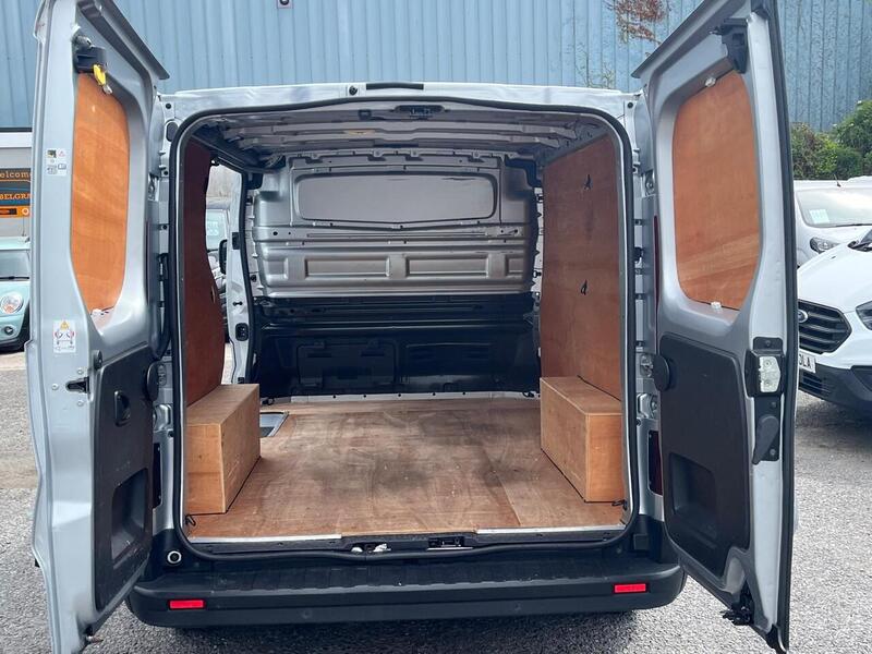 Renault Trafic dCi Blue SL28 Business+ - U15152