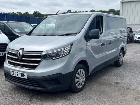 Renault Trafic 2.0 dCi Blue LL30 Advance Panel Van 5dr Diesel Manual L2 H1 Euro 6 (s/s) (130 ps)